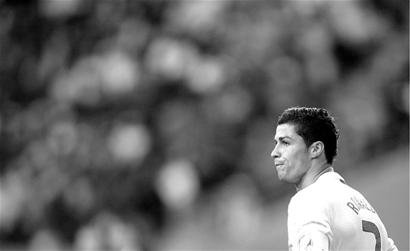 英超：利物浦主场4-0大胜埃弗顿