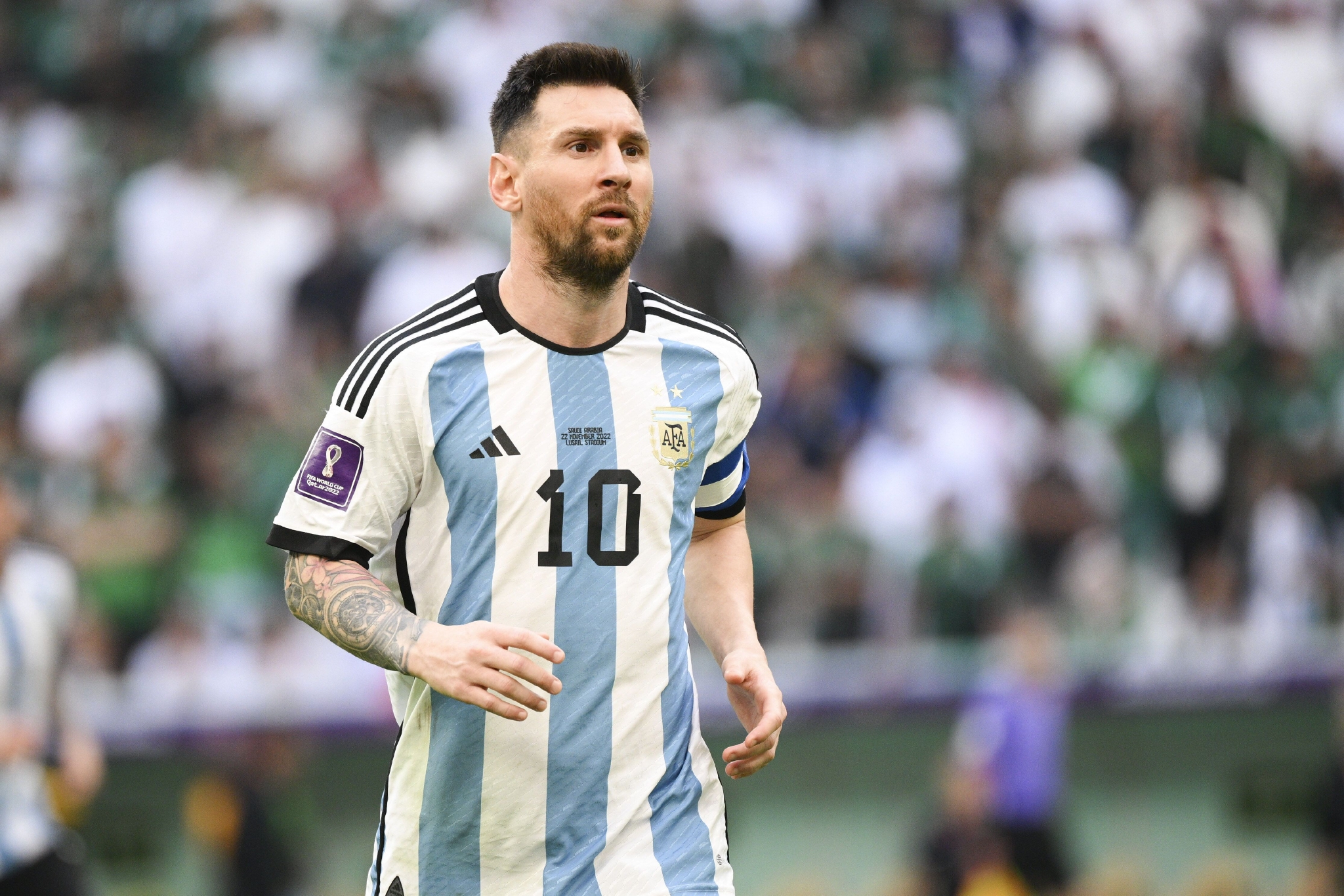 格莱姆斯＆乔治发挥出色，76人收获客场三连胜（格莱姆斯、乔治状态火热，76人豪取客场三连胜）