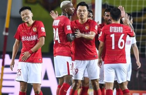 记者：德国足协内部有让诺伊尔回归的声音，需要纳帅主动出面（记者称德足协有人推动诺伊尔回归，需纳帅亲自出面）