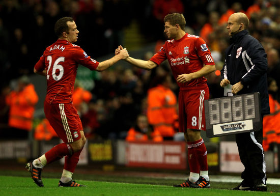 篮球勇士球员训练营表现亮眼（勇士队球员在训练营中表现出色）