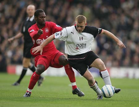 博主：申花在与日职联银靴拉唐谈判，国安有意铁人前锋姆本扎（博主爆料：申花洽谈J1银靴拉唐，国安有意铁人射手姆本扎）